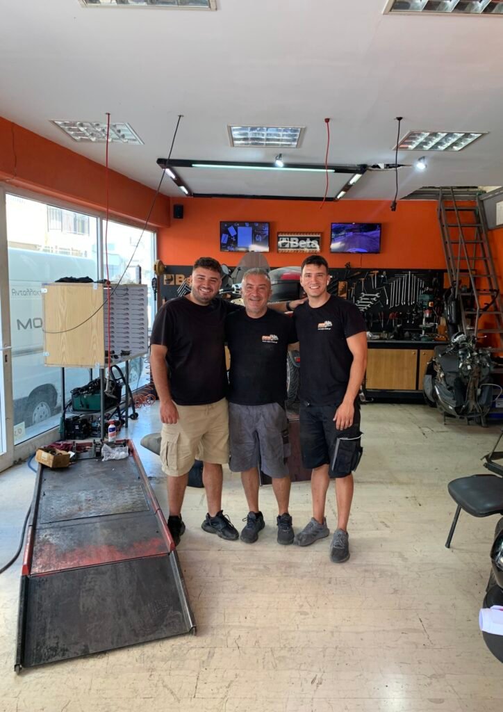 2014 - 2023. Μίνωος 41.